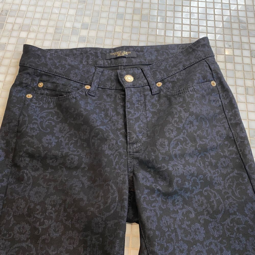 Cambio Parla Jeans with Black Stencil Design